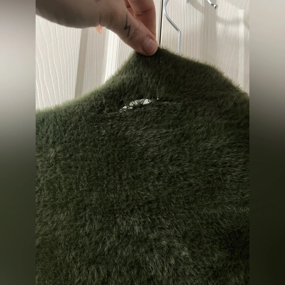 Cardigan - Picture 4 of 8